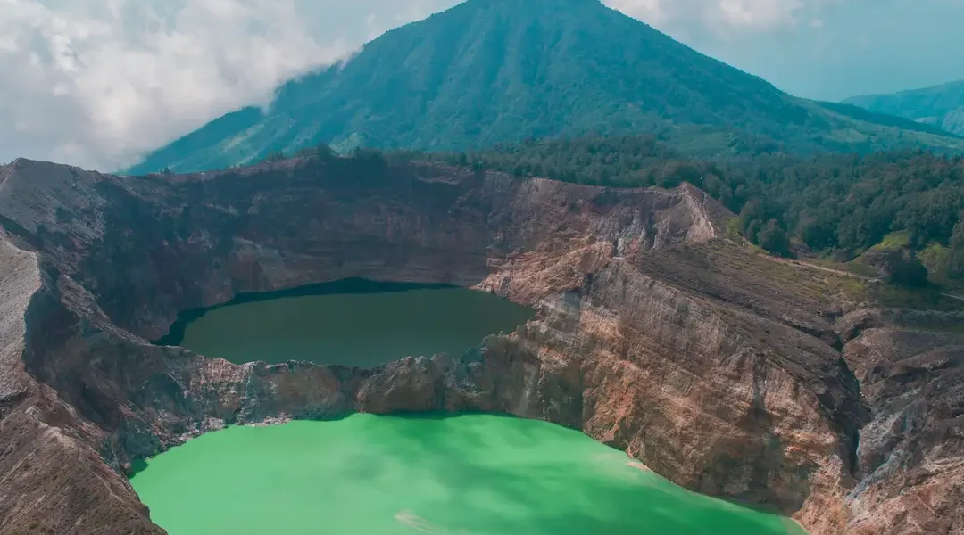 Kelimutu Lakes