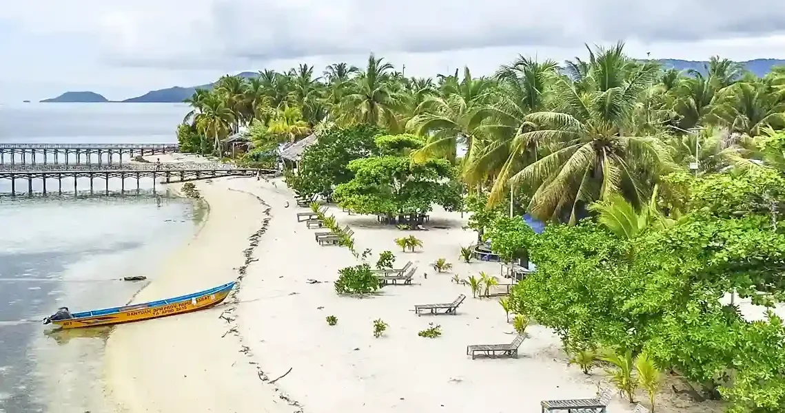 Das Dorf Arborek, Raja Ampat – KomodoLuxury