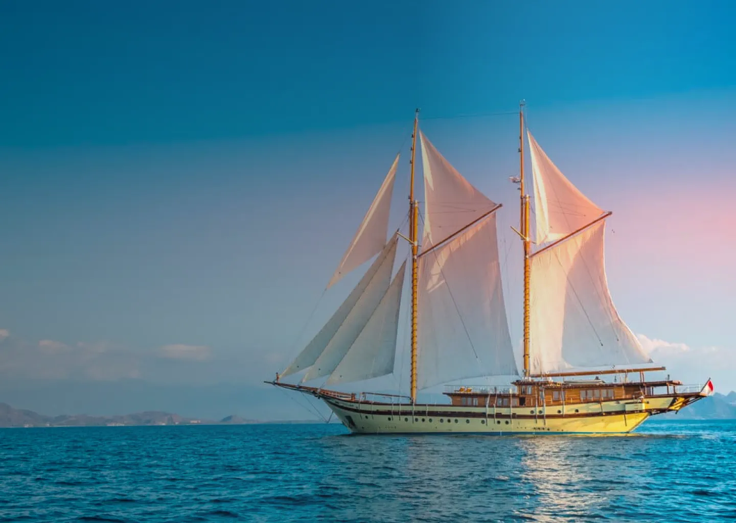 une croisière Phinisi sur l'océan
