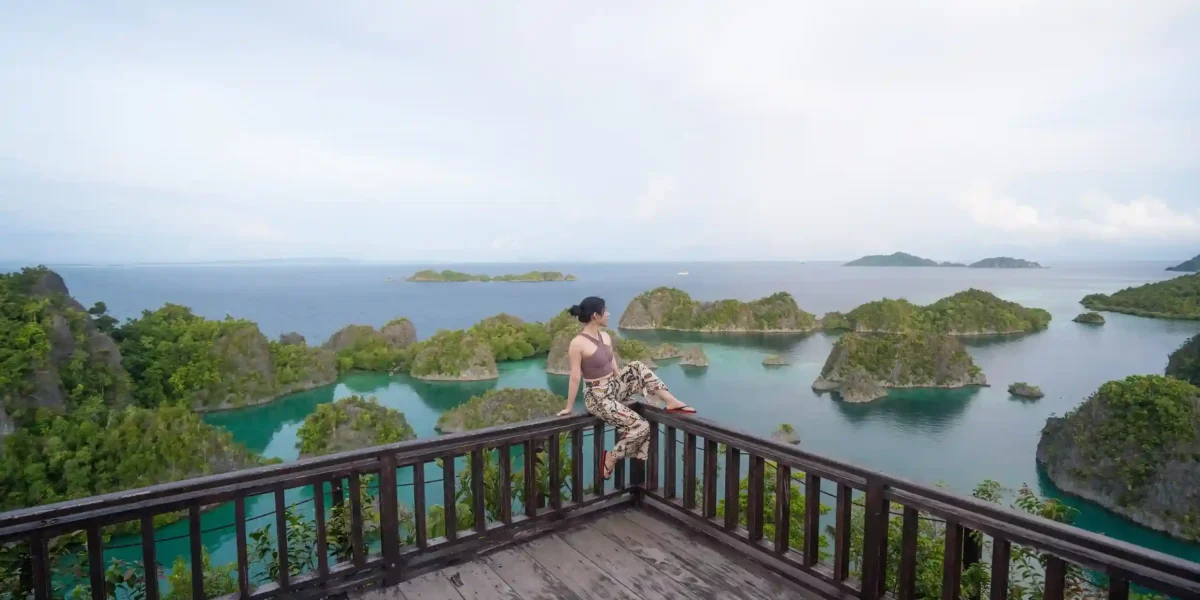 Drohnenaufnahmen von Piaynemo, Raja Ampat – KomodoLuxury
