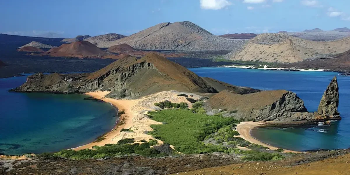 Ballestas-Inseln vs. Galapagos