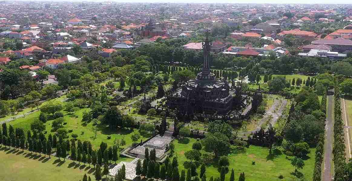Bajra Sandi, Bali