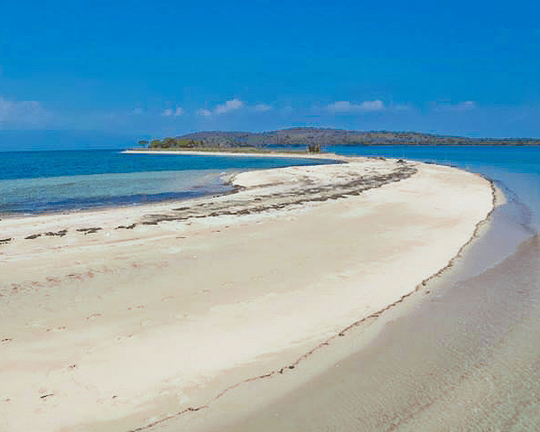 Saleh Bay