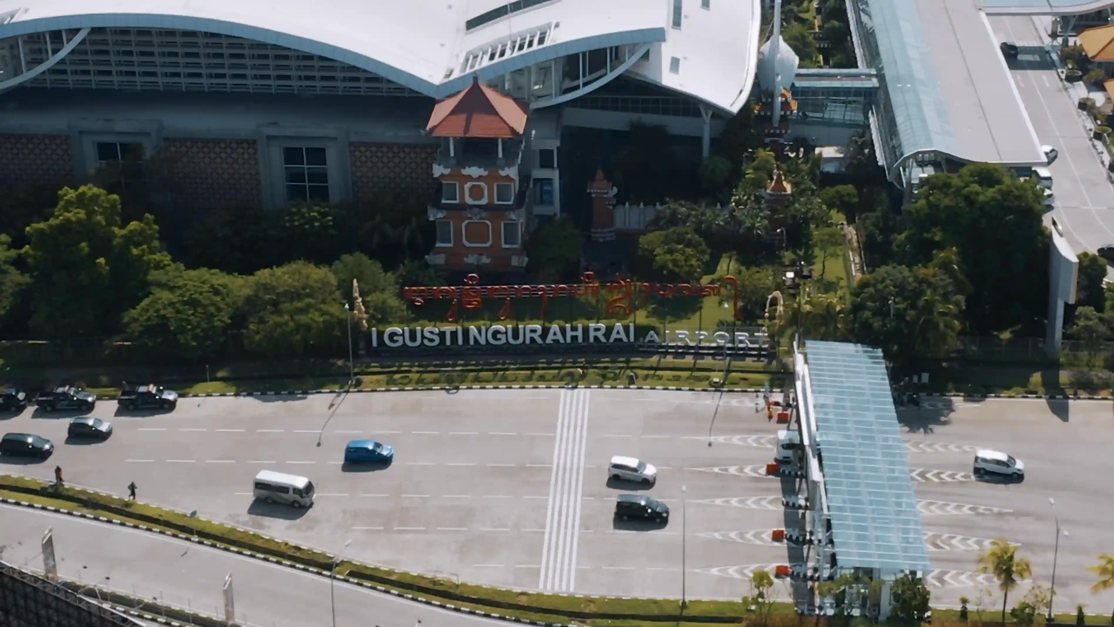 Aeroporto Ngurah Rai Bali  Komodo Luxury