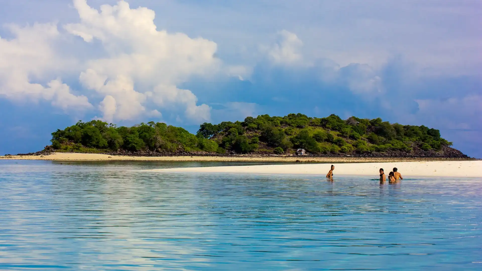 Alor og Maumere | Komodo Luksus