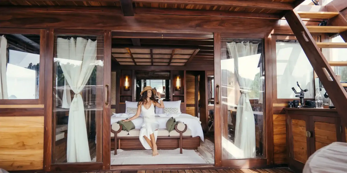 ليفأبورد راجا أمبات Komodo Luxury