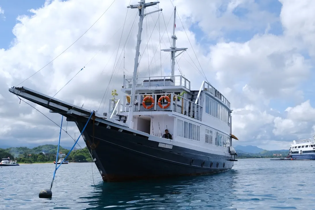 Dua Liveaboard