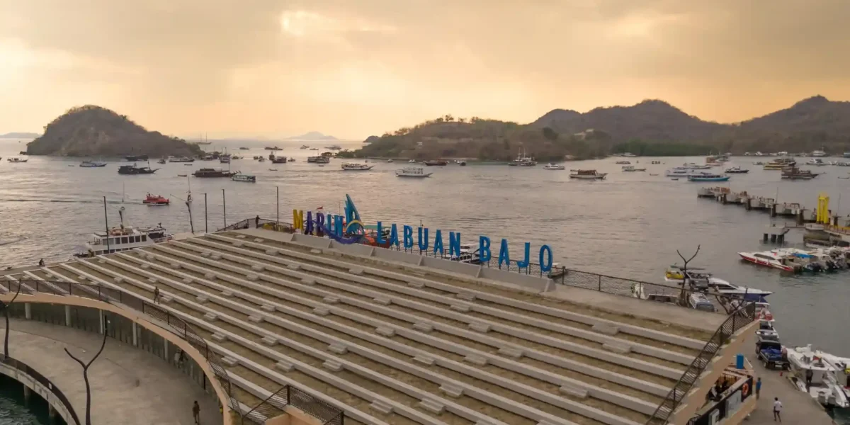 Labuan Bajo Hafen | Komodo Luxury