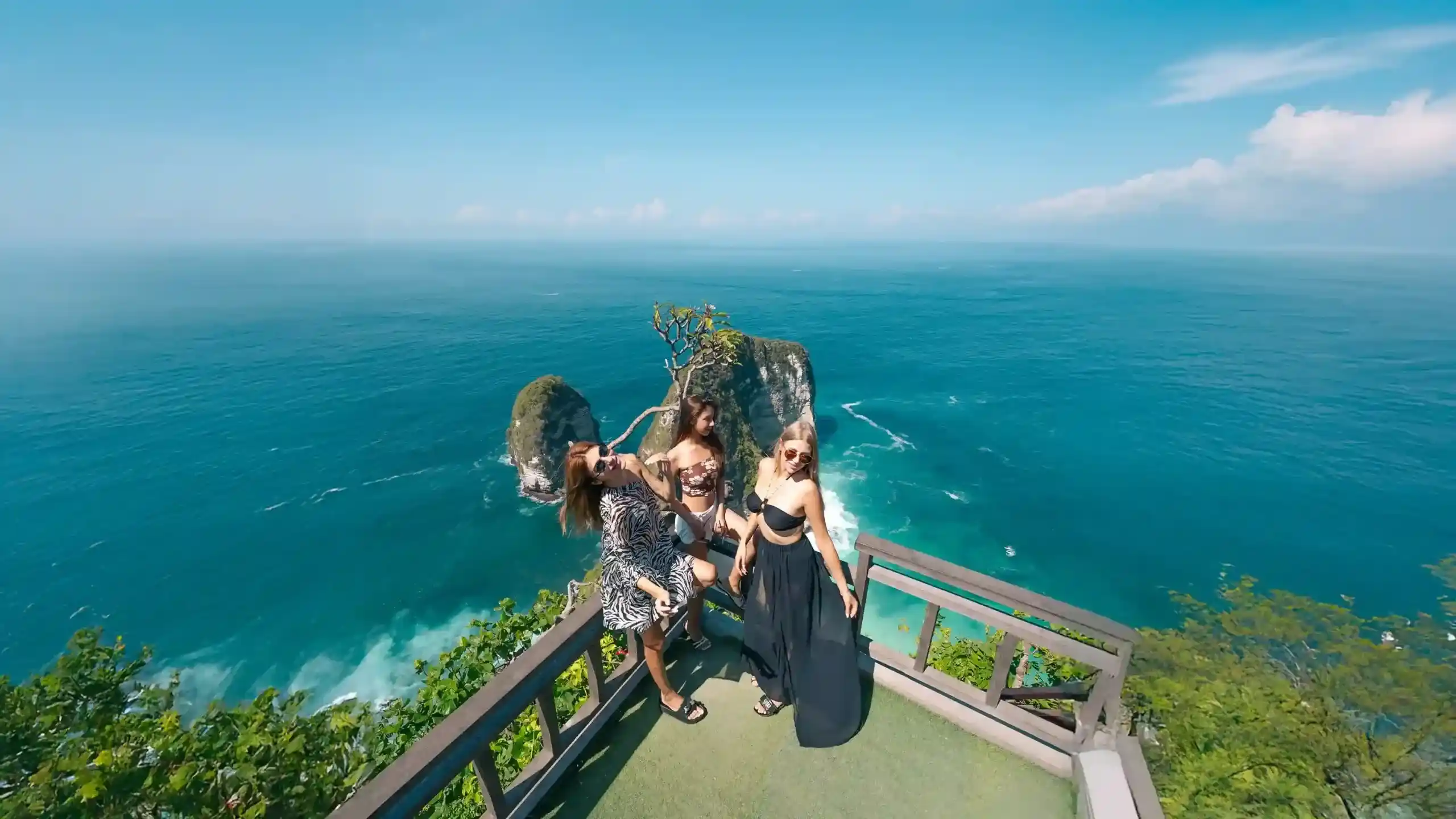 Kelingking Beach, Nusa Penida | Bali Premium Trip