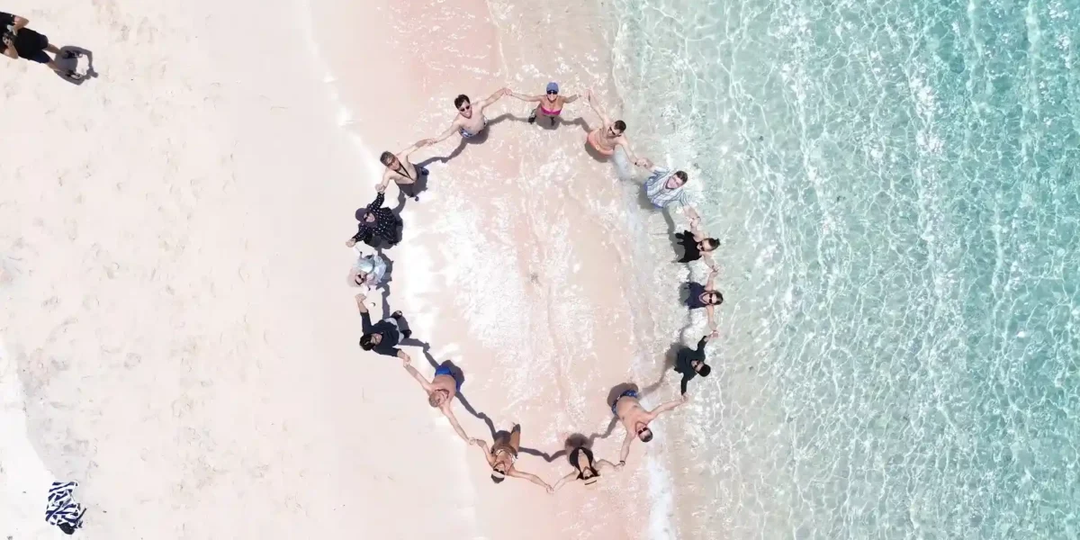 Pink beach auf der Insel Pink beach | Erfahrungsbericht zur Tour auf der Insel Komodo | Eduard Fernando
