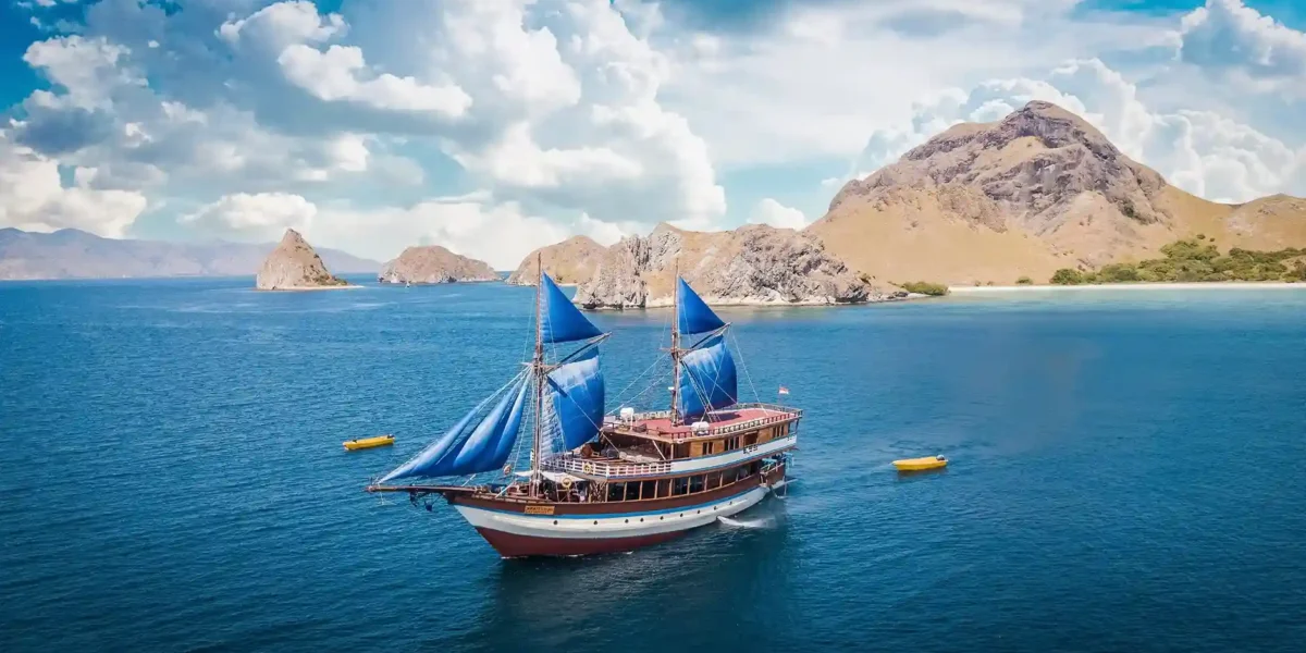 Mutiara Yacht Kreuzfahrt Phinisi Charter von Komodo Luxury
