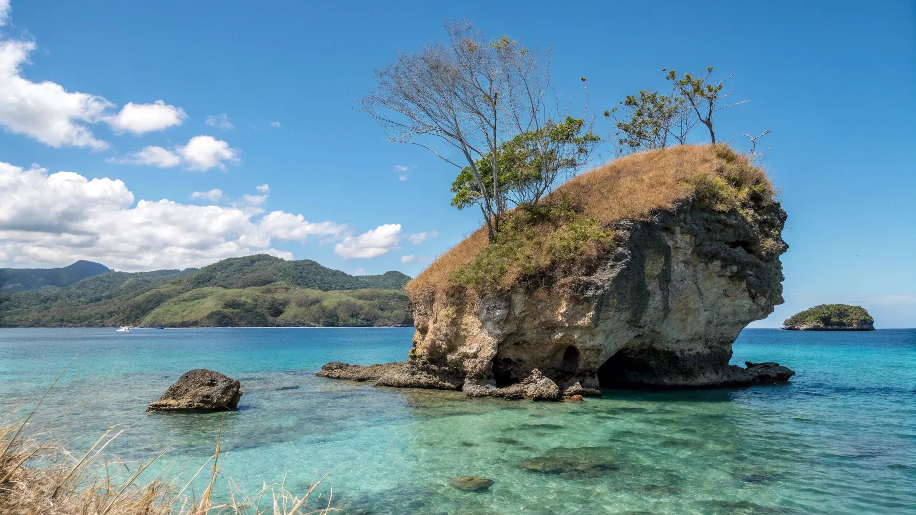7 Mushroom | Tour en Helicóptero Komodo Luxury