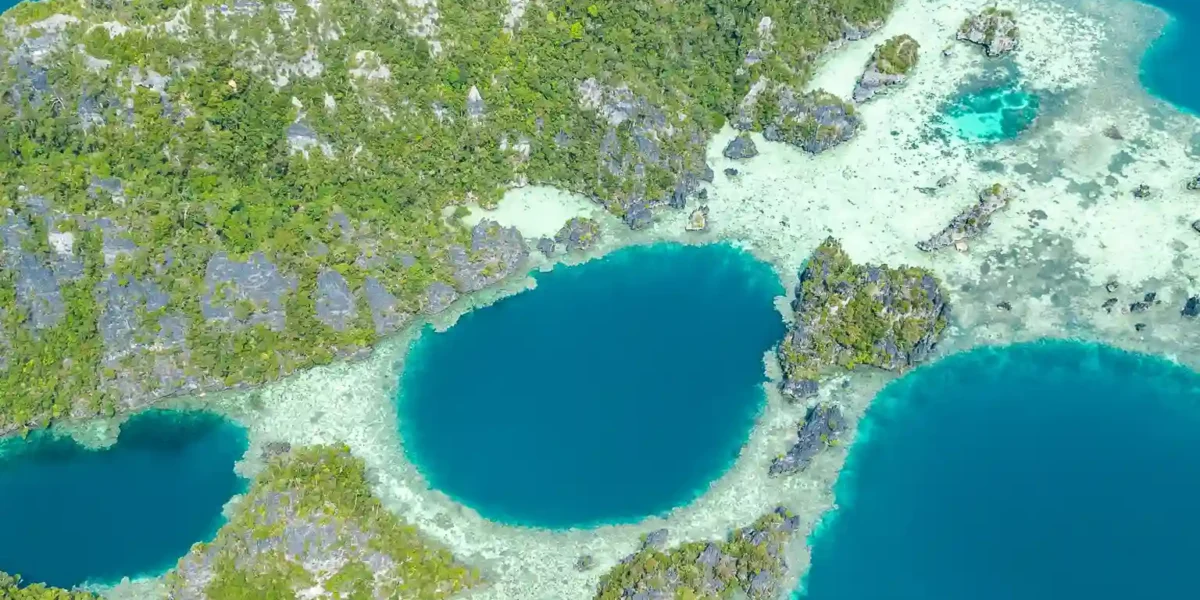 Harfat Peak Misool Raja Ampat | Komodo Luxury