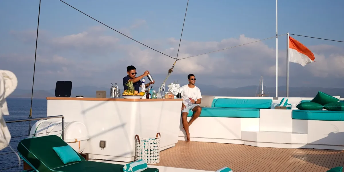 Mini-Bar Kayra Phinisi | Kayra Phinisi Bootscharter Komodo Luxury