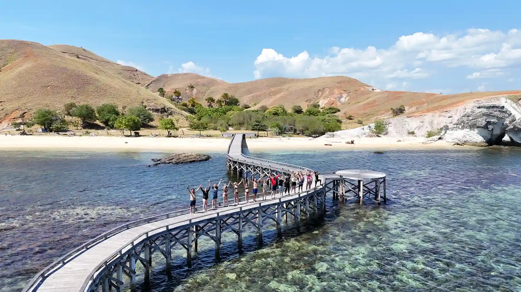 Undervands- og dronefotografering | Digitale tjenester | Komodo Luxury
