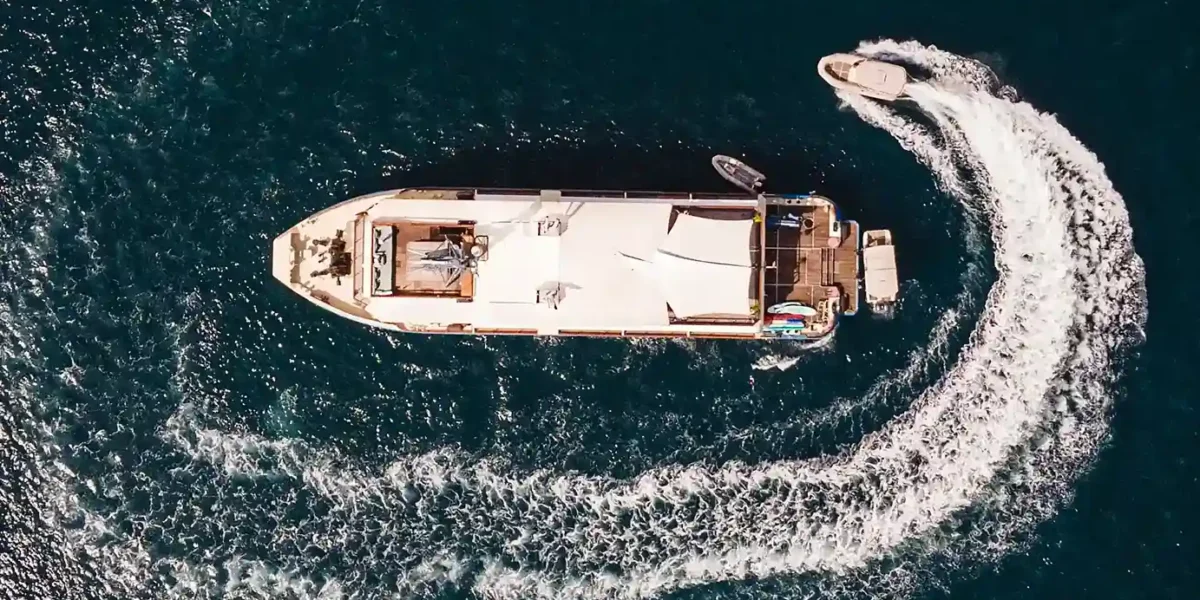 Kudanil Explorer | Segeltörn | Komodo Luxury