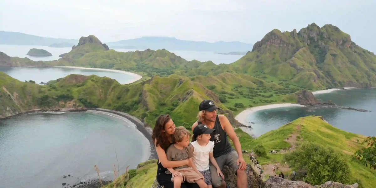 Besuch der Insel Komodo mit Kindern | Tour zur Insel Komodo | Komodo Luxury