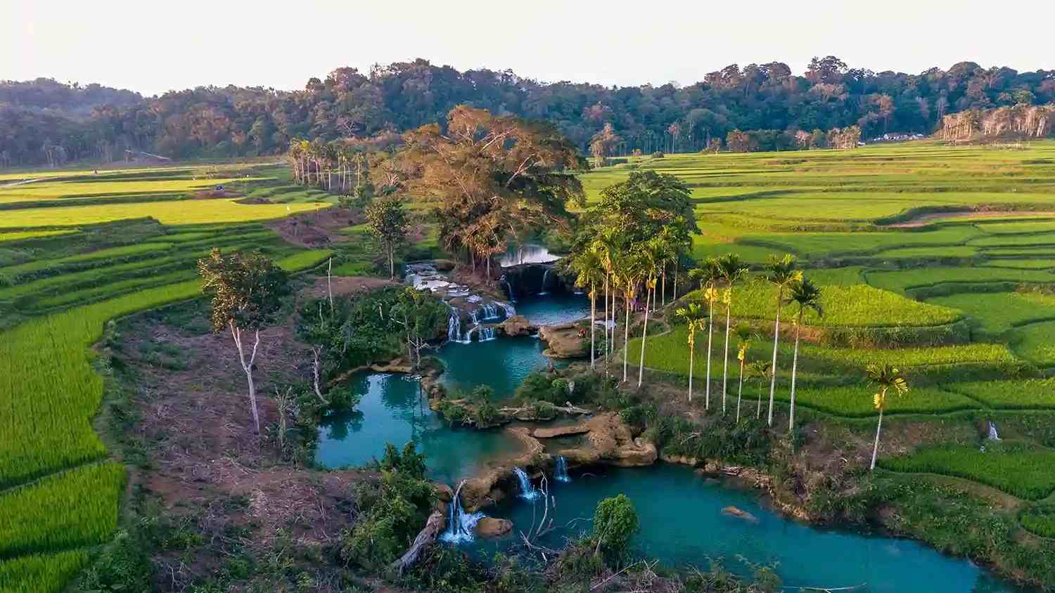 Weekacura Waterfall | Sumba Tour by IndonesiaJuara Trip