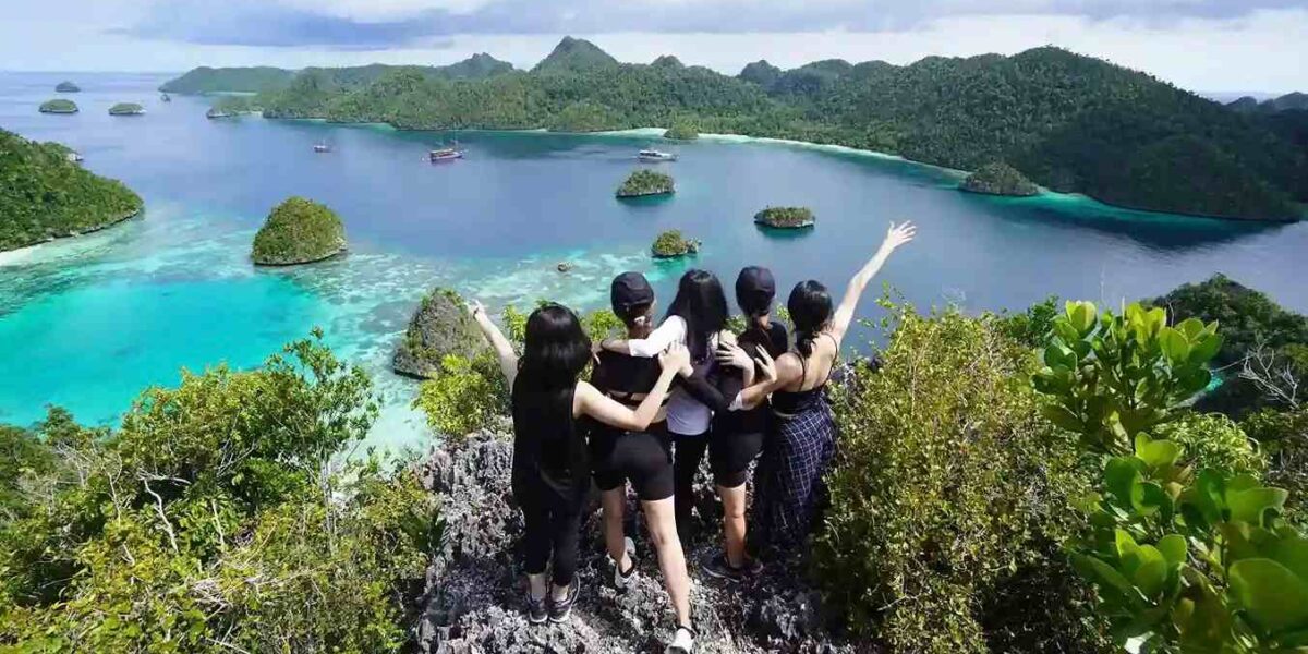 Wayag Insel Ampat | Raja Tauchsafari Komodo Luxury