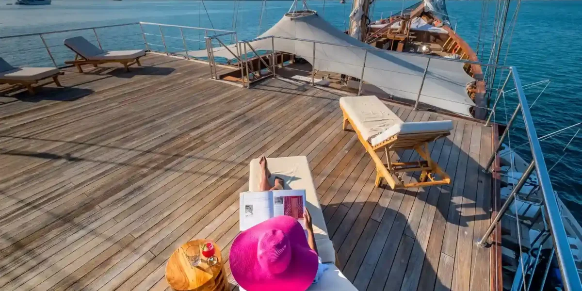 Upper Deck on Lamima Phinisi | Private Yacht Charter Komodo | Komodo Luxury