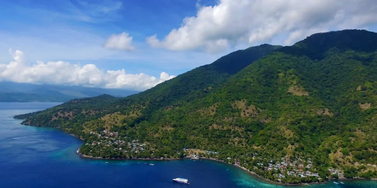 Alor und Maumere | Komodo Luxury