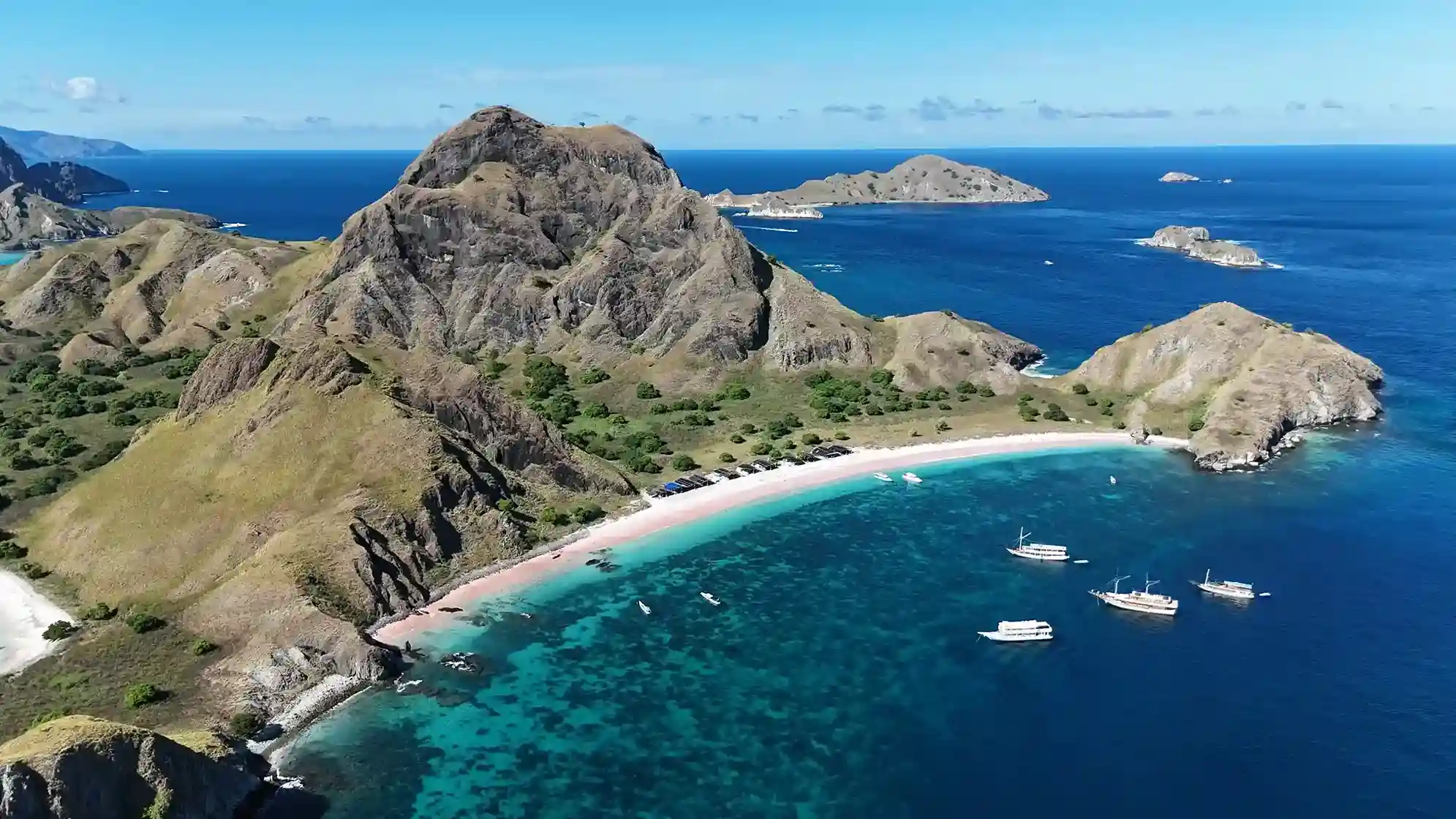 Vitorlás túra a Pink Beach-en, a Komodo Nemzeti Parkban | Komodo-szigeti túra | Komodo Luxury